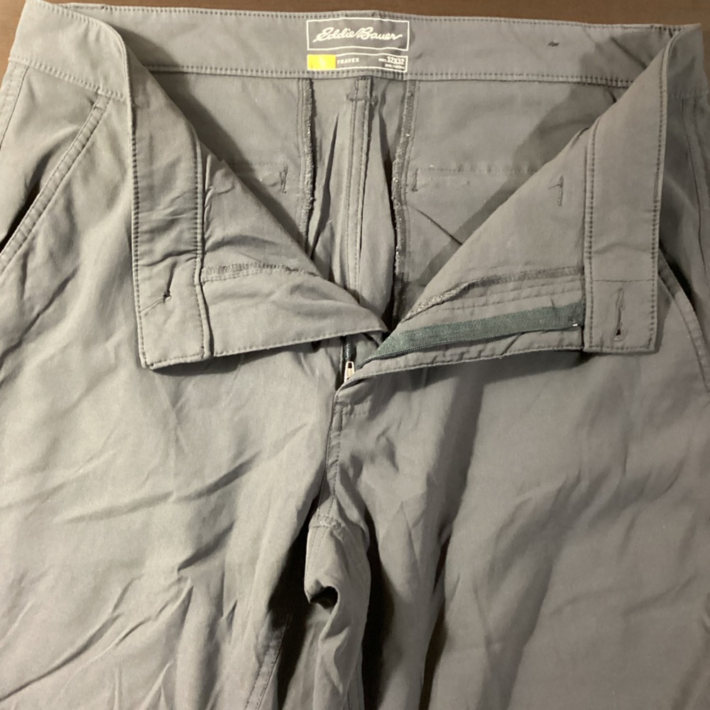 Eddie Bauer Travex pants 32x33 horizon guide chino nylon stretch tan